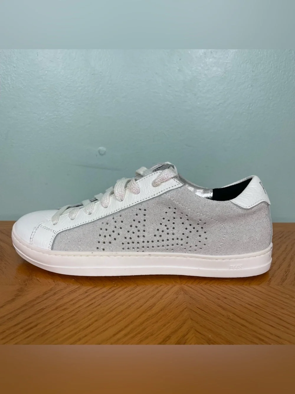 P448 John Softy Low Top Sneaker White Gray EU 37 US 6.5 Women Sparkle Glitter